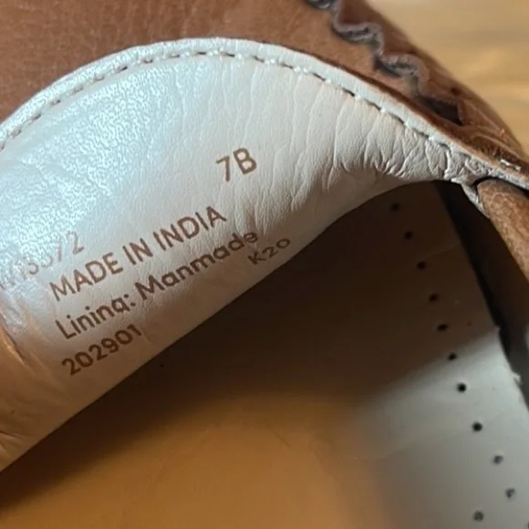 COLE HAAN LOAFERS - Picture 10 of 11